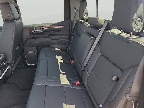 New 2026 GMC Sierra 1500 Denali image 13