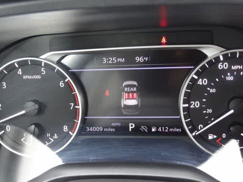 Used 2025 Nissan Rogue SV AWD/4WD image 20