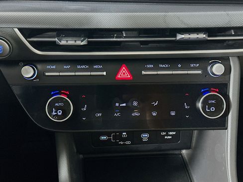 Used 2024 Hyundai Sonata SEL FWD image 24