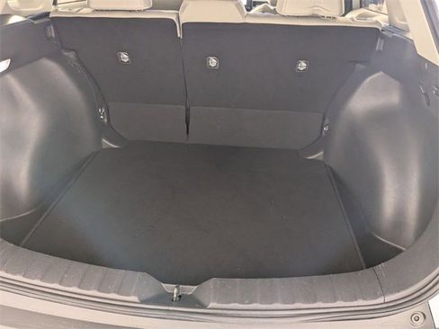 Used 2024 Toyota Corolla Cross L image 24