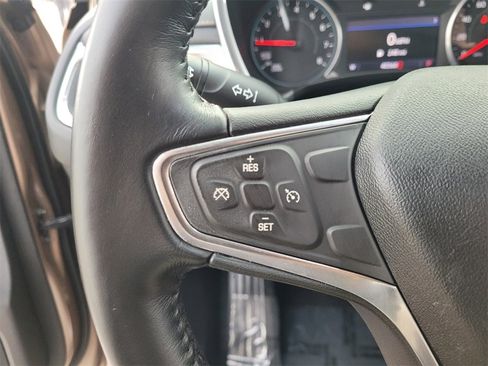 Used 2019 Chevrolet Equinox Premier image 31