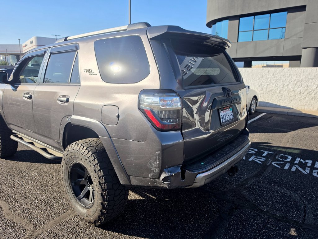 Used 2016 Toyota 4Runner Trail AWD/4WD image 7