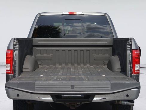 Used 2016 Ford F150 XLT w/ Equipment Group 302A Luxury AWD/4WD image 31