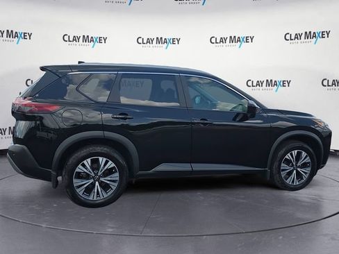 Used 2023 Nissan Rogue SV w/ SV Premium B Package FWD image 6
