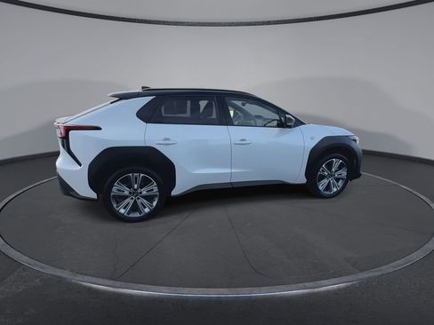 Used 2023 Subaru Solterra AWD image 8