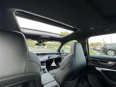 New 2026 Audi RS 6 performance image 16