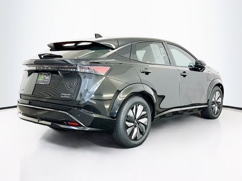 Used 2023 Nissan Ariya AWD image 9