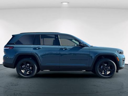 New 2026 Jeep Grand Cherokee Limited AWD/4WD image 6