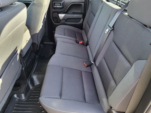 Used 2018 Chevrolet Silverado 1500 LT image 20