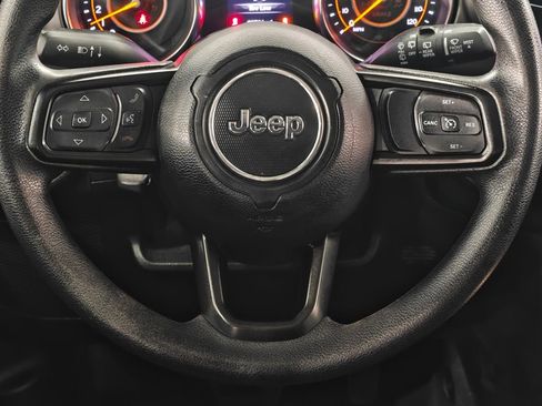 Used 2020 Jeep Wrangler Unlimited Sport image 5