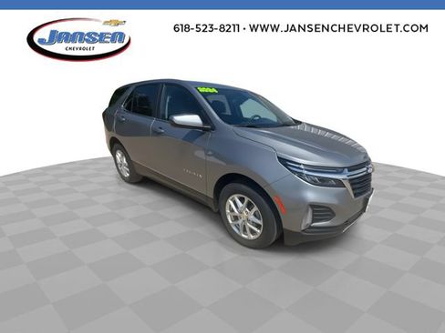 Used 2024 Chevrolet Equinox LT FWD image 2