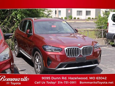 Used 2022 BMW X3 xDrive30i w/ Premium Package 2 AWD/4WD image 1