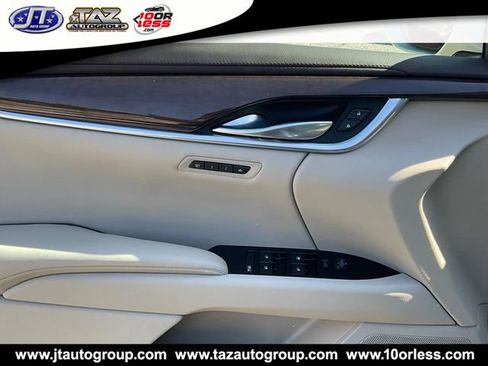 Used 2014 Cadillac XTS Luxury w/ Driver Awareness Package FWD image 10