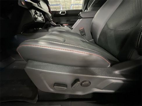 New 2025 Ford Bronco Raptor image 18
