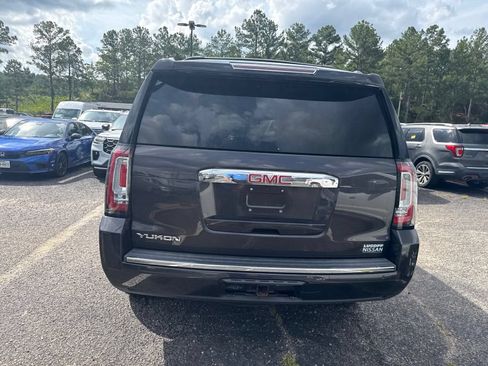 Used 2017 GMC Yukon Denali w/ Open Road Package RWD image 6