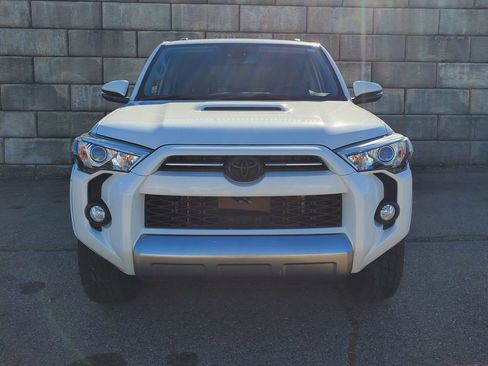 Used 2020 Toyota 4Runner TRD Off-Road Premium image 9