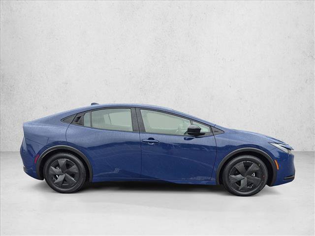 Certified 2025 Toyota Prius LE FWD image 4
