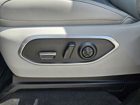New 2026 Jeep Grand Wagoneer L Limited AWD/4WD image 14