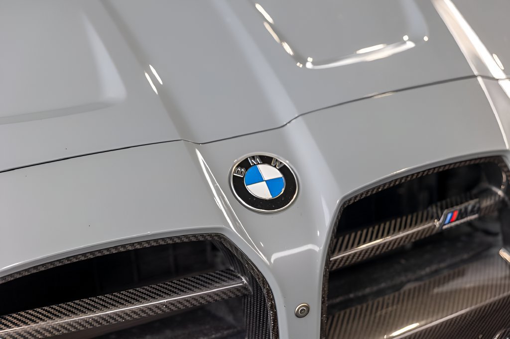 Used 2022 BMW M4 Competition w/ M Carbon Exterior Package RWD image 15