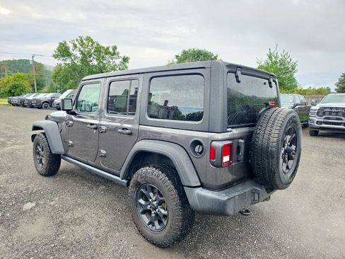 Used 2021 Jeep Wrangler Unlimited Sport AWD/4WD image 7