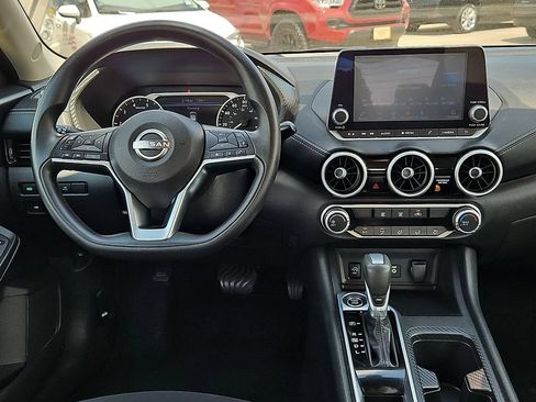 Used 2024 Nissan Sentra SV FWD image 18