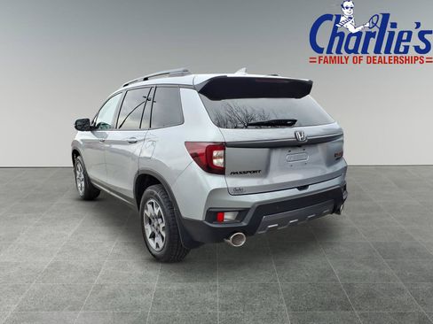 Used 2023 Honda Passport TrailSport image 5