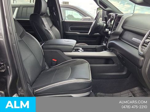 Used 2025 RAM 3500 Laramie AWD/4WD image 21