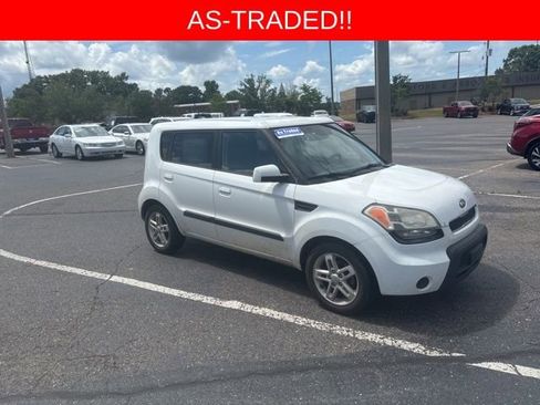Used 2010 Kia Soul + w/ Audio Pkg FWD image 1