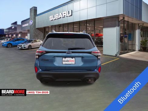 Used 2025 Subaru Forester Premium image 5