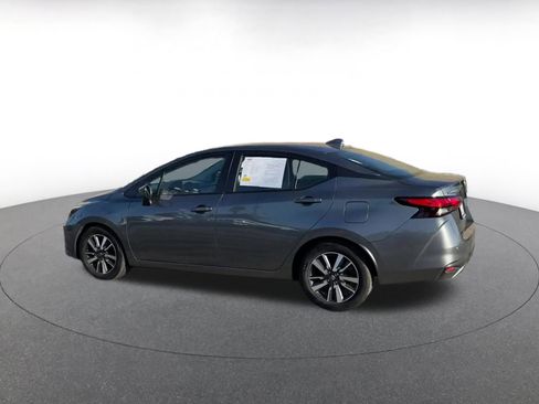 Used 2025 Nissan Versa SV image 10