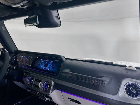 Certified 2025 Mercedes-Benz G 63 AMG 4MATIC image 30
