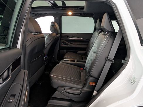 New 2026 INFINITI QX60 Autograph w/ Dark Cargo Package image 7