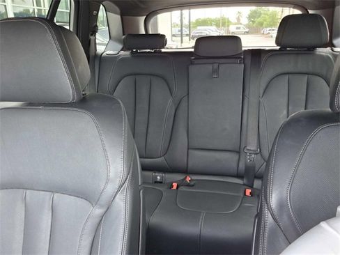 Used 2021 BMW X5 sDrive40i w/ Luxury Seating Package 2 image 21