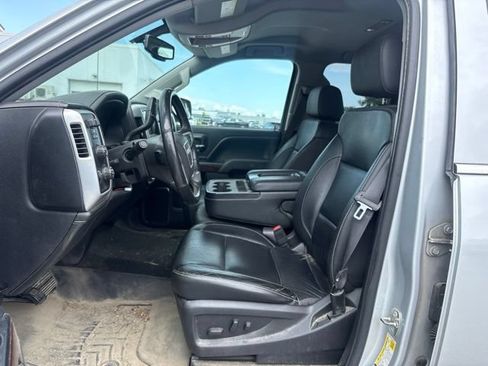 Used 2016 GMC Sierra 1500 SLT w/ SLT Preferred Package AWD/4WD image 4