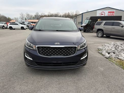 Used 2019 Kia Sedona EX FWD image 4