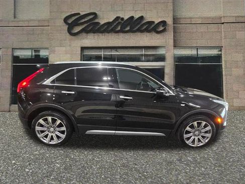 Used 2023 Cadillac XT4 Premium Luxury w/ Cold Weather Package image 6