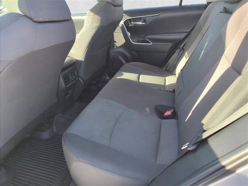 Used 2024 Toyota RAV4 XLE FWD image 8