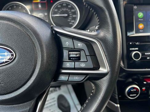 Used 2023 Subaru Forester Premium image 23