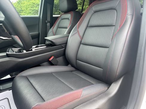Used 2026 Chevrolet Equinox RS w/ Convenience Package III FWD image 11