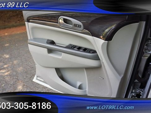 Used 2017 Buick Enclave Premium w/ Trailering Package AWD/4WD image 27