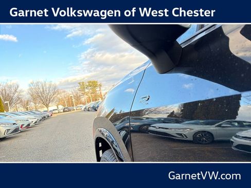 New 2026 Volkswagen Tiguan SE R-Line AWD/4WD image 19