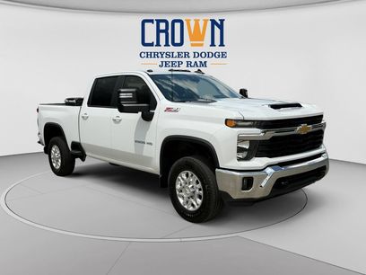 Used 2024 Chevrolet Silverado 2500 LT