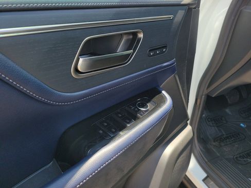 Certified 2026 INFINITI QX80 4WD w/ Sport Exterior Package image 12