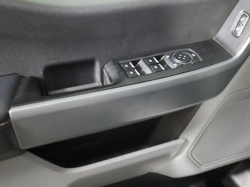 Used 2024 Ford F350 XLT image 30