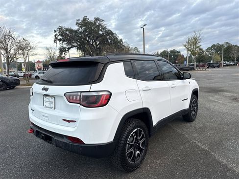 New 2026 Jeep Compass Trailhawk w/ Sun, Sound & Navigation Group image 3