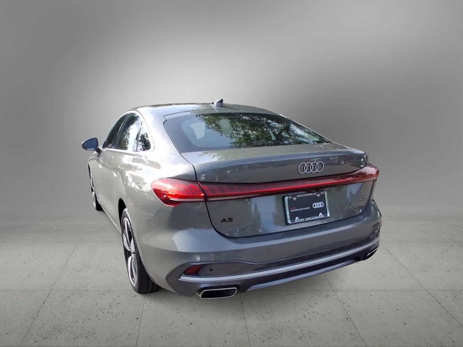 Used 2025 Audi A5 2.0T Premium Plus w/ Premium Plus AWD/4WD image 7