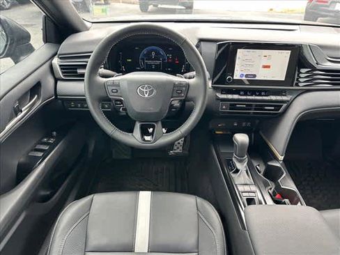 Used 2026 Toyota Camry SE w/ Convenience Package image 10
