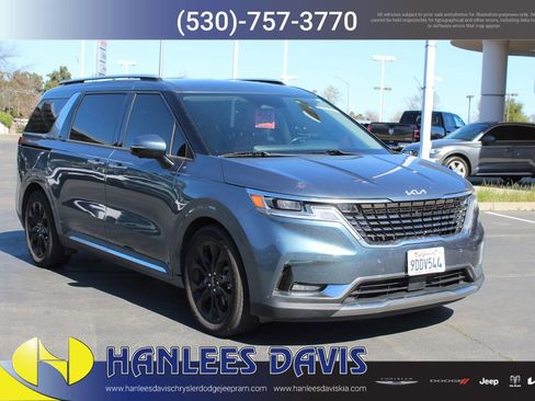 Used 2022 Kia Carnival SX image 5