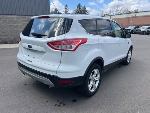 Used 2015 Ford Escape SE image 5