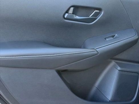 Certified 2025 Nissan Sentra SV image 22